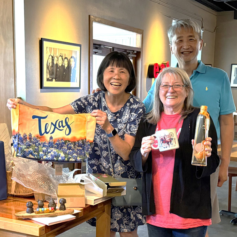 04 Lora's retirement